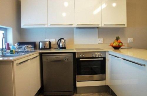 Victoria and Alfred Waterfront Apartment | 312 HARBOUR BRIDGE