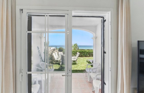 Manilva Ski Chalet | 3133 Beachfront Townhouse