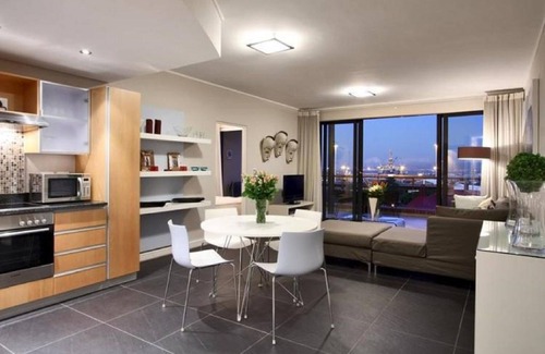 Cape Town City Centre Apartment | 319 Rockwell's Luxury Aparthotel