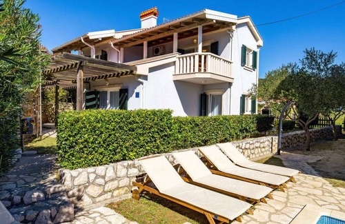 Rab Apartment | 32 m² Apartment ∙ 1 bedroom ∙ 4 guests