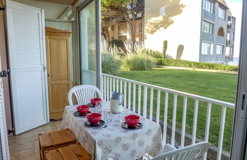 Six-Fours-les-Plages Apartment | 32 m² Apartment ∙ 2 bedrooms ∙ 4 guests