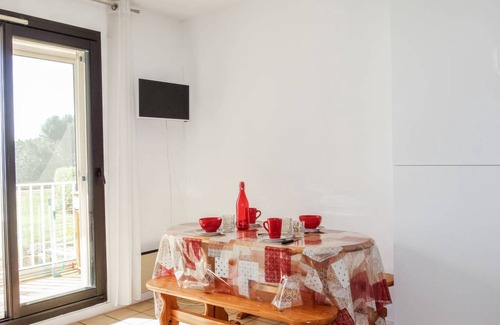 Six-Fours-les-Plages House | 32 m² House ∙ 2 bedrooms ∙ 4 guests