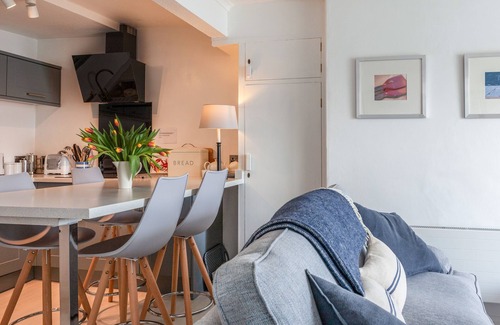 Salcombe Cottage | 32 The Salcombe