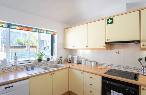 Ferragudo Ski Chalet | 32 V.C: Casa Figueira Fabulous Townhouse in Ferragudo
