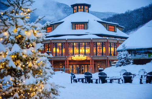 Stowe Area Resort | 323 Studio The Lodge At Spruce Peak Stowe Vermont By Stowe Mountain Rentals