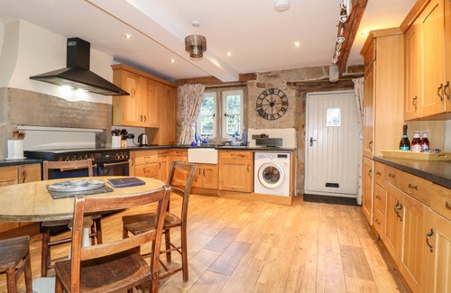 Alfreton Cottage | 33 MAIN ROAD, pet friendly, with open fire in Higham, Derbyshire