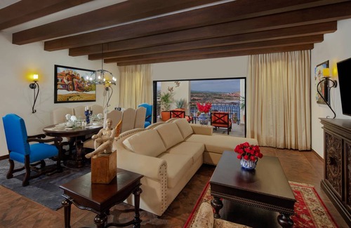 El Rosarito House | 331 m² House ∙ 4 bedrooms ∙ 10 guests