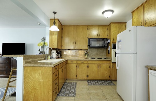 Downtown House | 331 San Luis 2 Bedroom Duplex by RedAwning