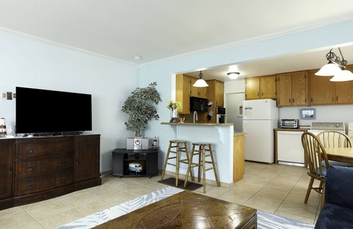 Downtown House | 331 San Luis 2 Bedroom Duplex by RedAwning