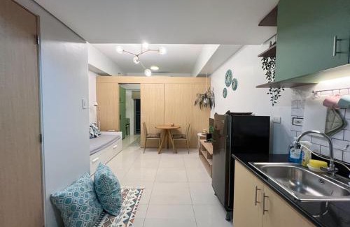 Santo Cristo Apartment | 33sqm 1BR Watch Party at Grass Residences