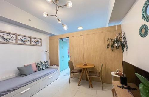 Santo Cristo Apartment | 33sqm 1BR Watch Party at Grass Residences