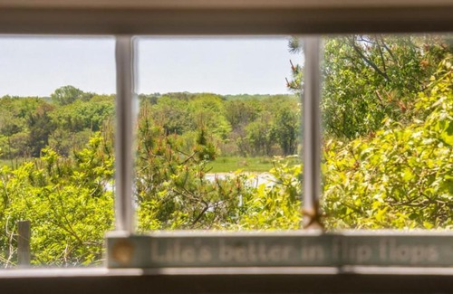East Sandwich House | 34 North Shore Boulevard Extension East Sandwich - - Cape Cod