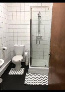 Uplands House | 34 - Room 4 - Uplands