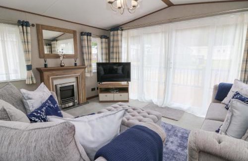 Felinfach House | 34 The Beaumont