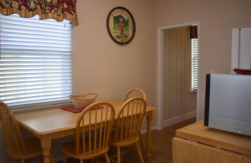 Downtown House | 340 Hollister 2 Bedroom Home by Redawning