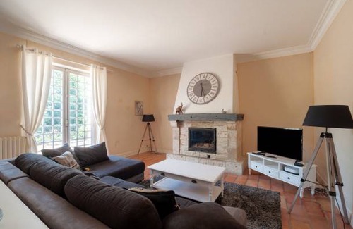 Vianne House | 345 m² House ∙ 5 bedrooms ∙ 13 guests