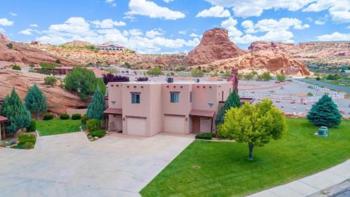 Moab South Valley House | 3465 E Westwater Drive