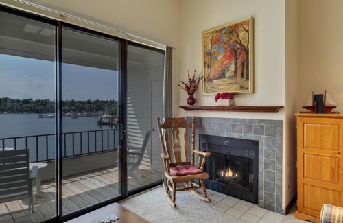 Charlevoix House | 349 Edgewater Inn