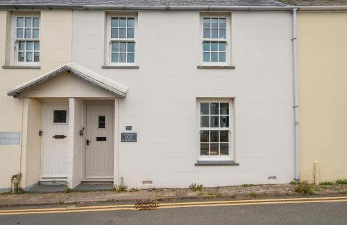 St Davids House | 35 Bryn Road