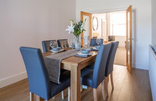 Hawick Apartment | 35 High Street Apartment