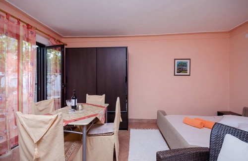 Lopar Apartment | 35 m² Apartment ∙ 2 guests