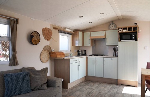 Municipality of Veere Ski Chalet | 35 m² Chalet ∙ 2 bedrooms ∙ 4 guests