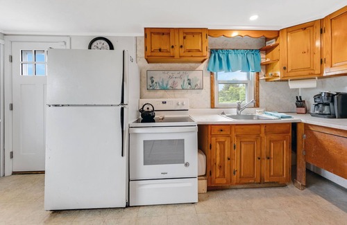 Sagamore Beach House | 357 Phillips Rd - 3 BR Sagamore Beach Retreat, Steps to Beach, Water views