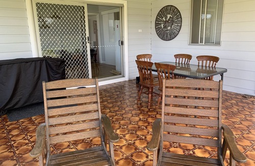 Stanhope Cottage | 36 Acre Hideaway Hunter Valley Cottage