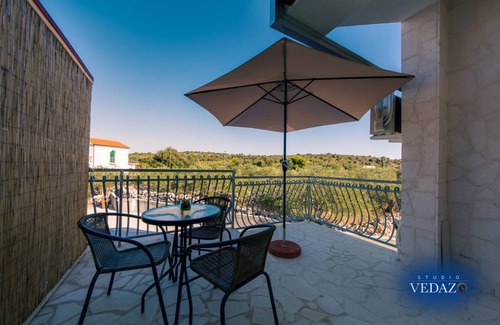 Razanj Apartment | 36 m² Apartment ∙ 1 bedroom ∙ 4 guests