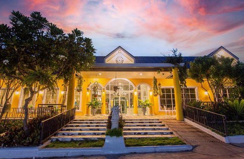 Sattahip Resort | 36 m² Resort ∙ 2 guests