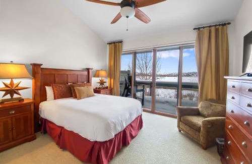 Kimball Junction House | 36 Sweet Newpark Townhome on the Creek by SkyRun Park City