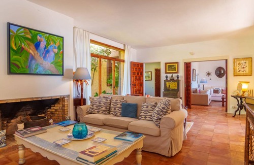 Costa de los Pinos Villa | 360 m² Villa ∙ 5 bedrooms ∙ 10 guests