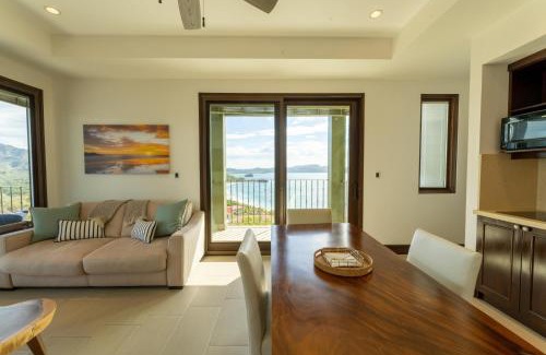 Playa Flamingo Apartment | 360 Splendor 104B-Ocean View Condo-Breakfast
