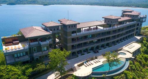 Playa Flamingo Apartment | 360 Splendor 205 Ocean View Condo- With Breakfast