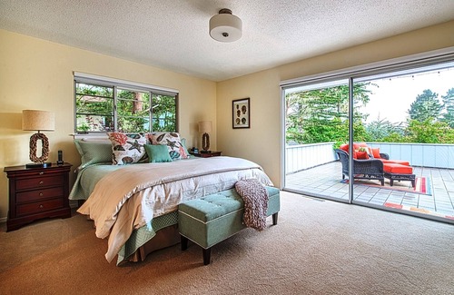 Del Monte Forest House | 3631 Casa Familia 3 Bedroom Home by Redawning