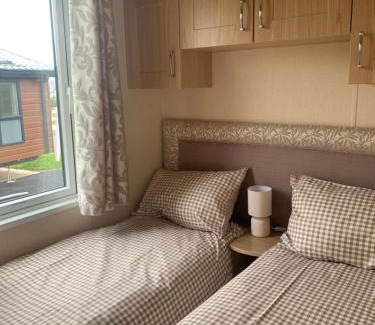 Mullacott Resort | 37 Atlantic Way