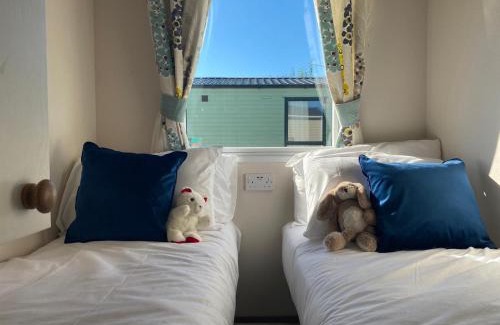 Morecambe House | 37 Bay View Oceans Edge by Waterside Holiday Lodges