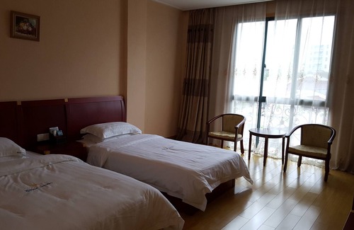 Kunshan House | 37 Garden Guesthouse Yangcheng Lake Br.
