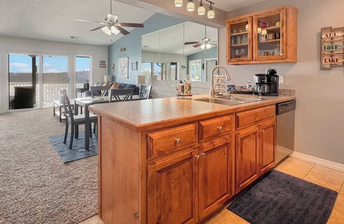 Kimberling City Condo | 371 Stunning Lakeview, close to SDC, Welcome Home