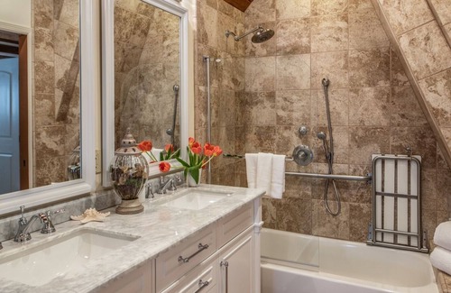 Northwest Carmel Apartment | 3796 The Madden Suite 2 Bedroom Apts by Redawning