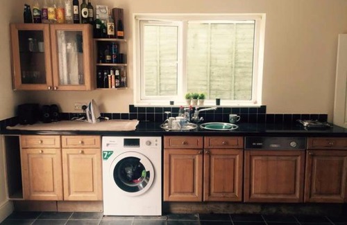 Bexhill-on-Sea House | 38, Barrack ROad