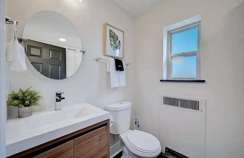 Walnut Hills Apartment | 38 m² Apartment ∙ 2 guests