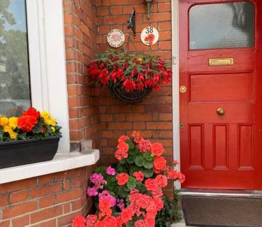 Harrow Bed & Breakfast | 38 Whitehall Road