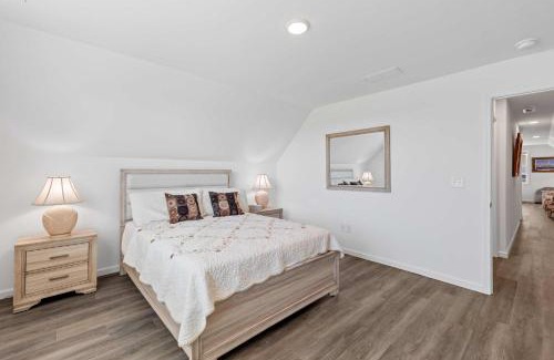 Keen-Wik On the Bay House | 38030 Keenwick Family Home