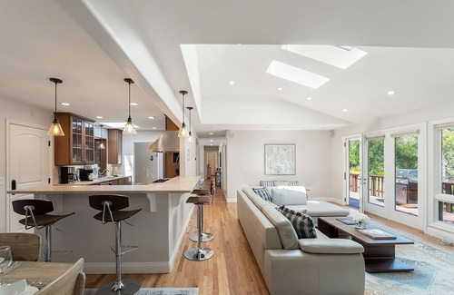 Del Monte Forest House | 3835 Molly’s Cove - Sunny Home Near Pebble® Golf