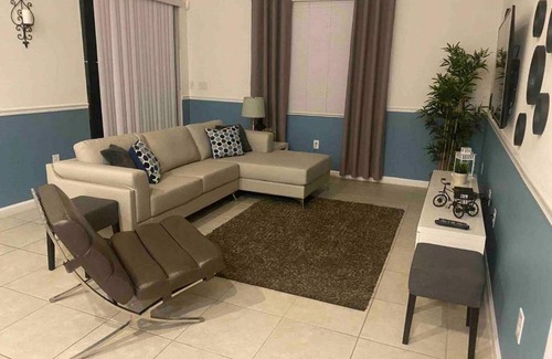 Bay Hill House | 3860 - Wonderful and Modern House with pool Close Disney