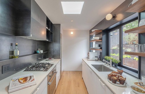 Northeast Carmel House | 3904 Out of the Blue - Modern with Guest Suite