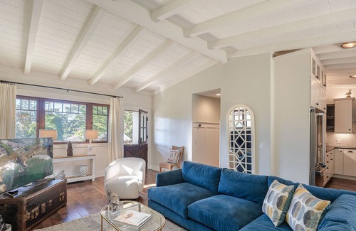 Northeast Carmel House | 3915 Beach Paws - Walk to Town and Beach, Hot Tub