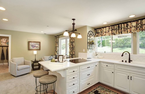 Salinas House | 3925 Rays - Enjoy Sunshine, Hiking, Golf, Available for Extended Stays!