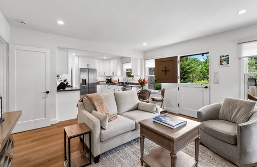 Northeast Carmel House | 3978 Pine & Pebble - Walk to Downtown & the Beach